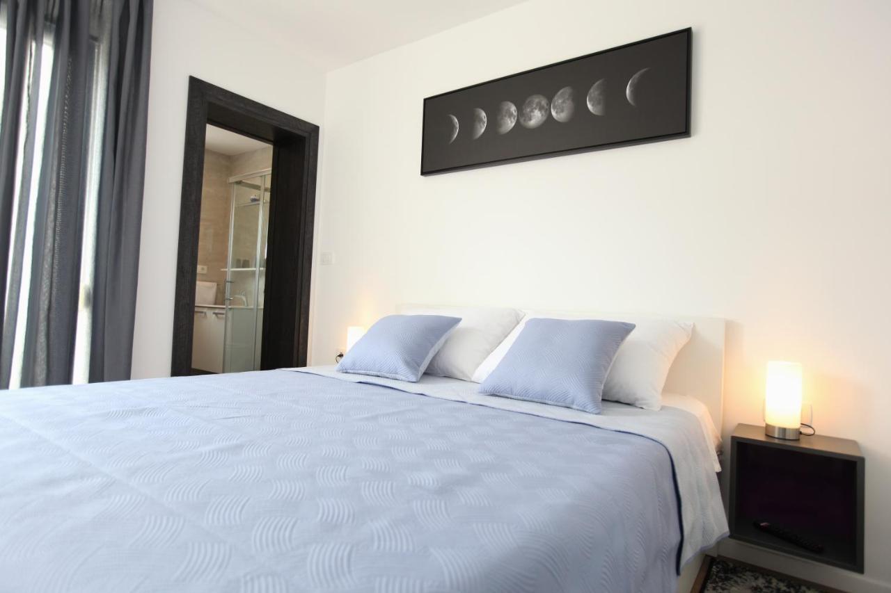 Apartmani Ive Trogir Eksteriør bilde