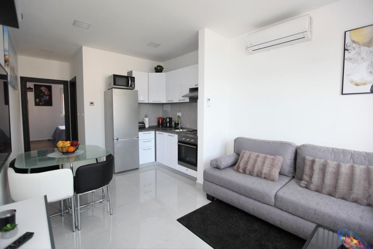 Apartmani Ive Trogir Eksteriør bilde