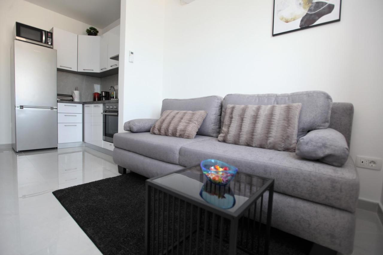 Apartmani Ive Trogir Eksteriør bilde