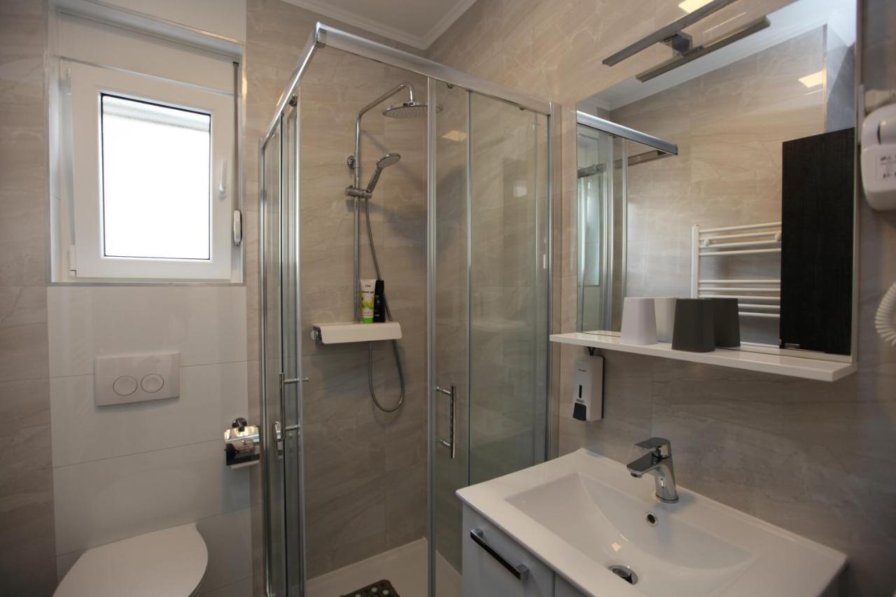 Apartmani Ive Trogir Eksteriør bilde